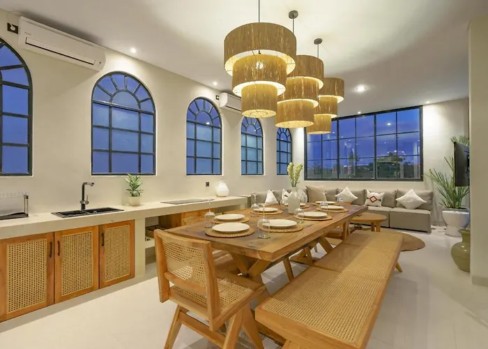 Capela - Luxury 4-bedroom, Heart Of Villa *