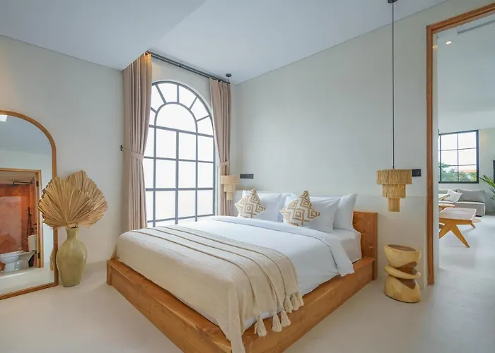 Villa Capela - Luxury 4-bedroom, Heart Of *