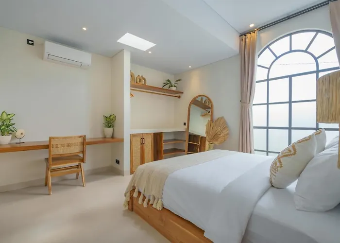 Capela - Luxury 4-bedroom, Heart Of Canggu (Bali)
