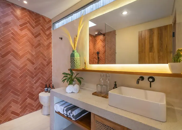 Capela - Luxury 4-bedroom, Heart Of * Canggu (Bali)