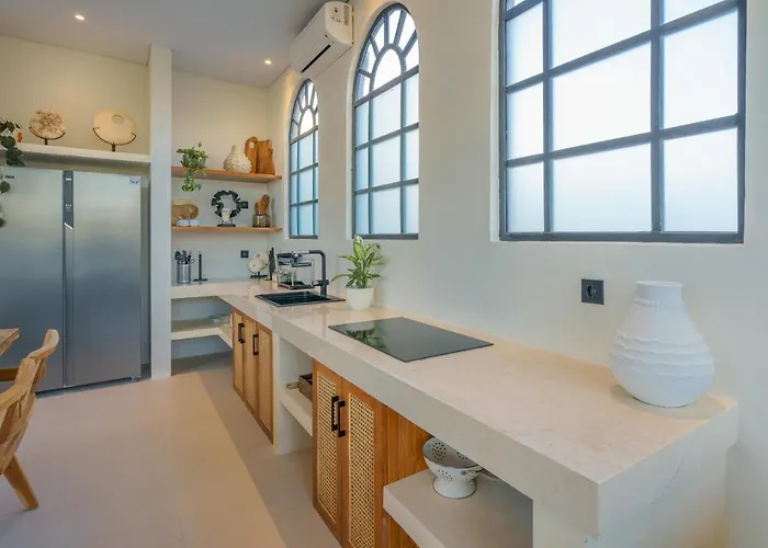 Capela - Luxury 4-bedroom, Heart Of Villa *