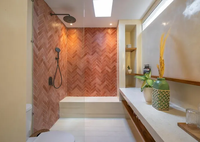 Capela - Luxury 4-bedroom, Heart Of Villa *